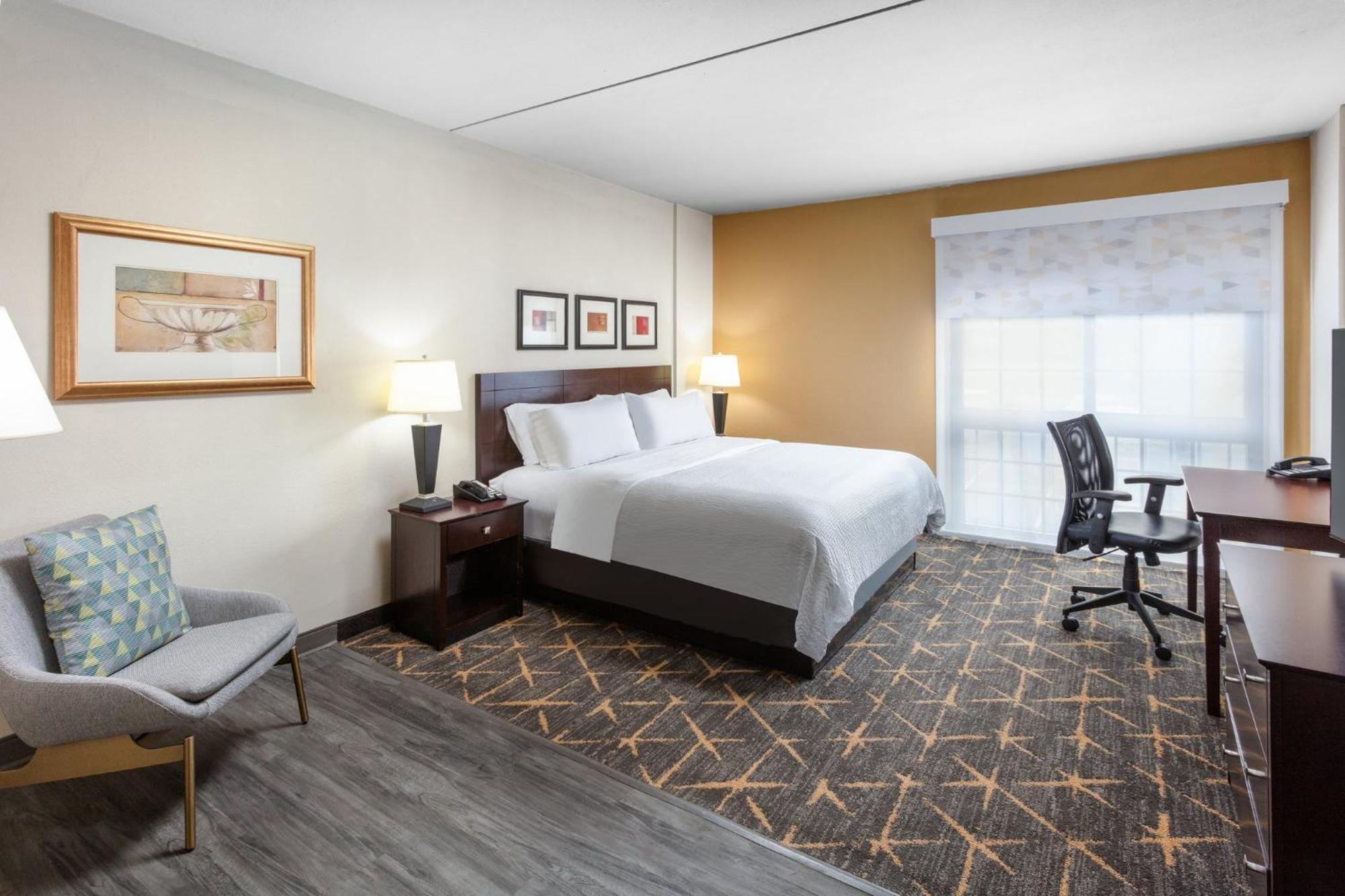 Holiday Inn & Suites Springfield-I-44 By Ihg Exterior photo