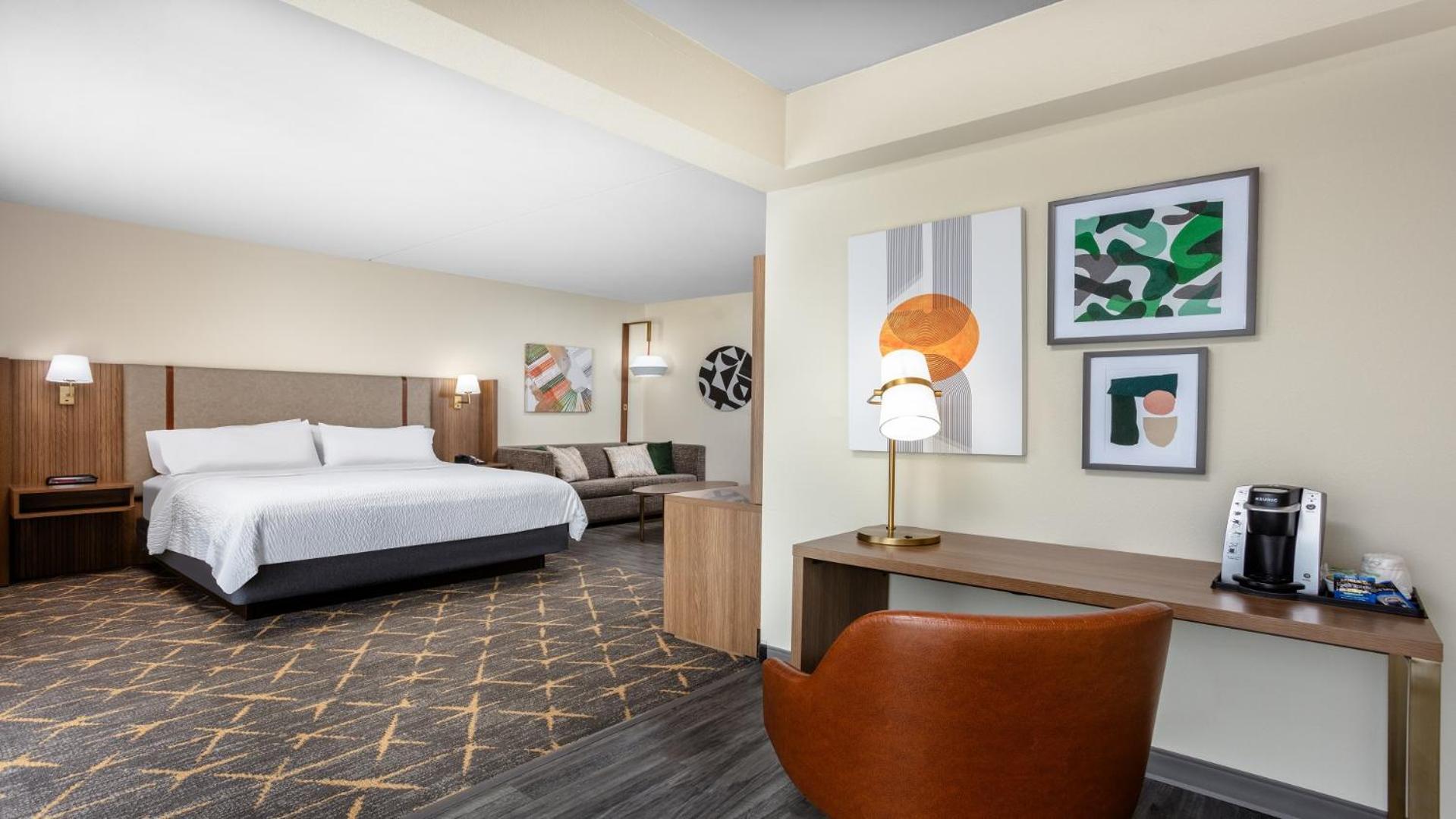 Holiday Inn & Suites Springfield-I-44 By Ihg Exterior photo